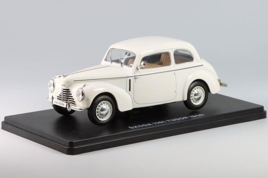 1:24 SKODA 1101 Tudor 1946, white - 124SK09