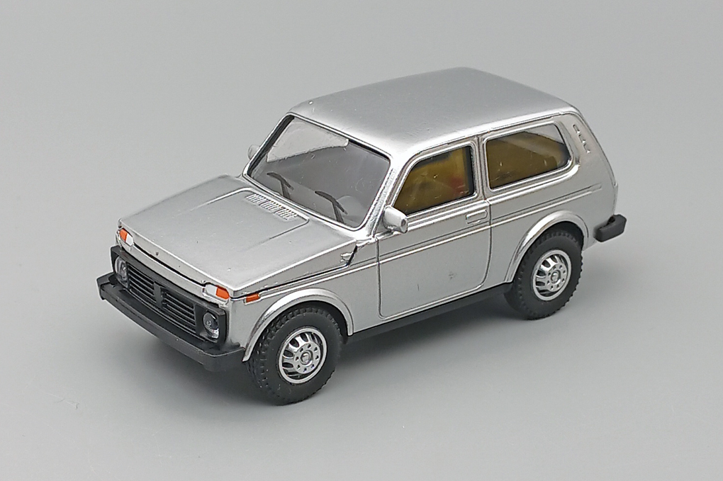 Игрушка автомобиль ВАЗ 21213, серебристый - CM432SL