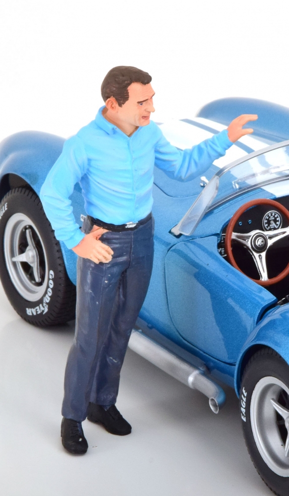 1:18 FIGUR Caroll Shelby (1966) - FLM118046-P1
