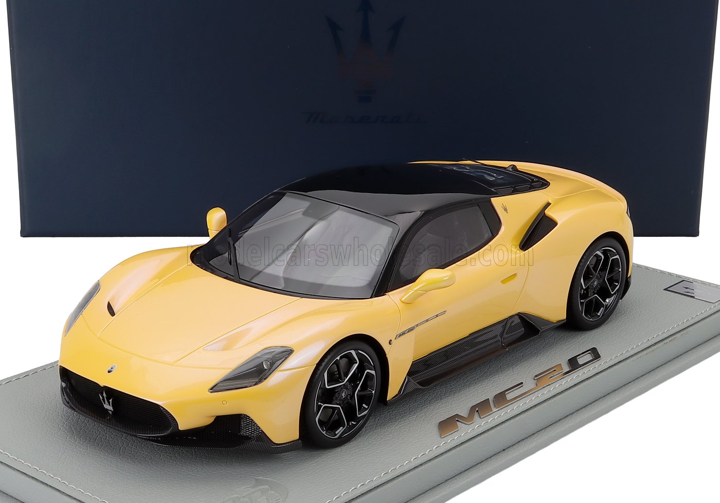 1:18 MASERATI Mc20 (2020) - Con Vetrina - With Showcase, Giallo Genio - Yellow - P18191D1MAS-VET