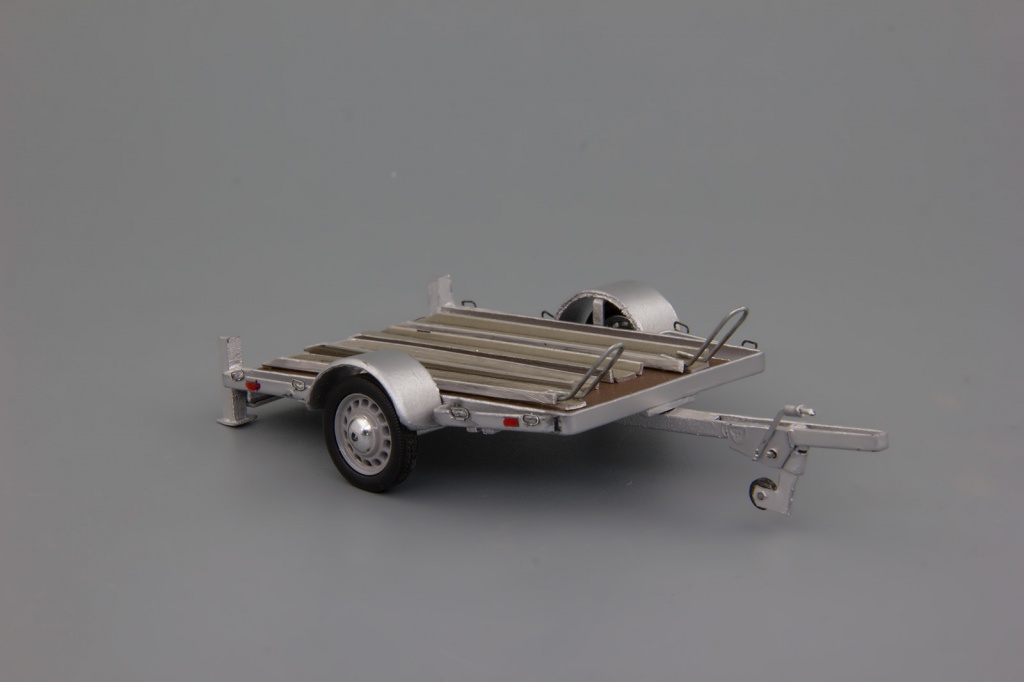 1:43 Прицеп для мотоциклов, серебристый - mal040