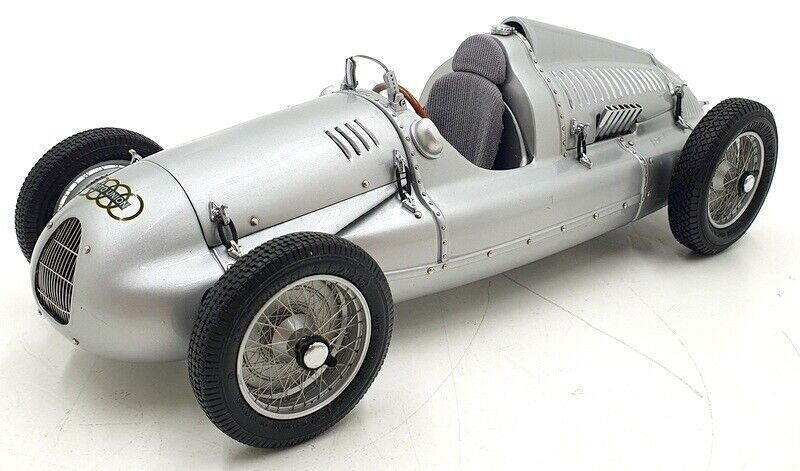 1:18 AUTO UNION Typ D (1938), silver - M-027