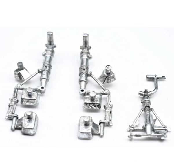 1:32 A-20 Metal Landing Gear - 01EA03