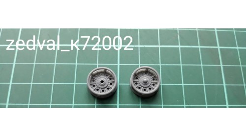 1:72 Опорные катки с внутренней амортизацией УВЗ для Т-34 (10 катков) - K72002