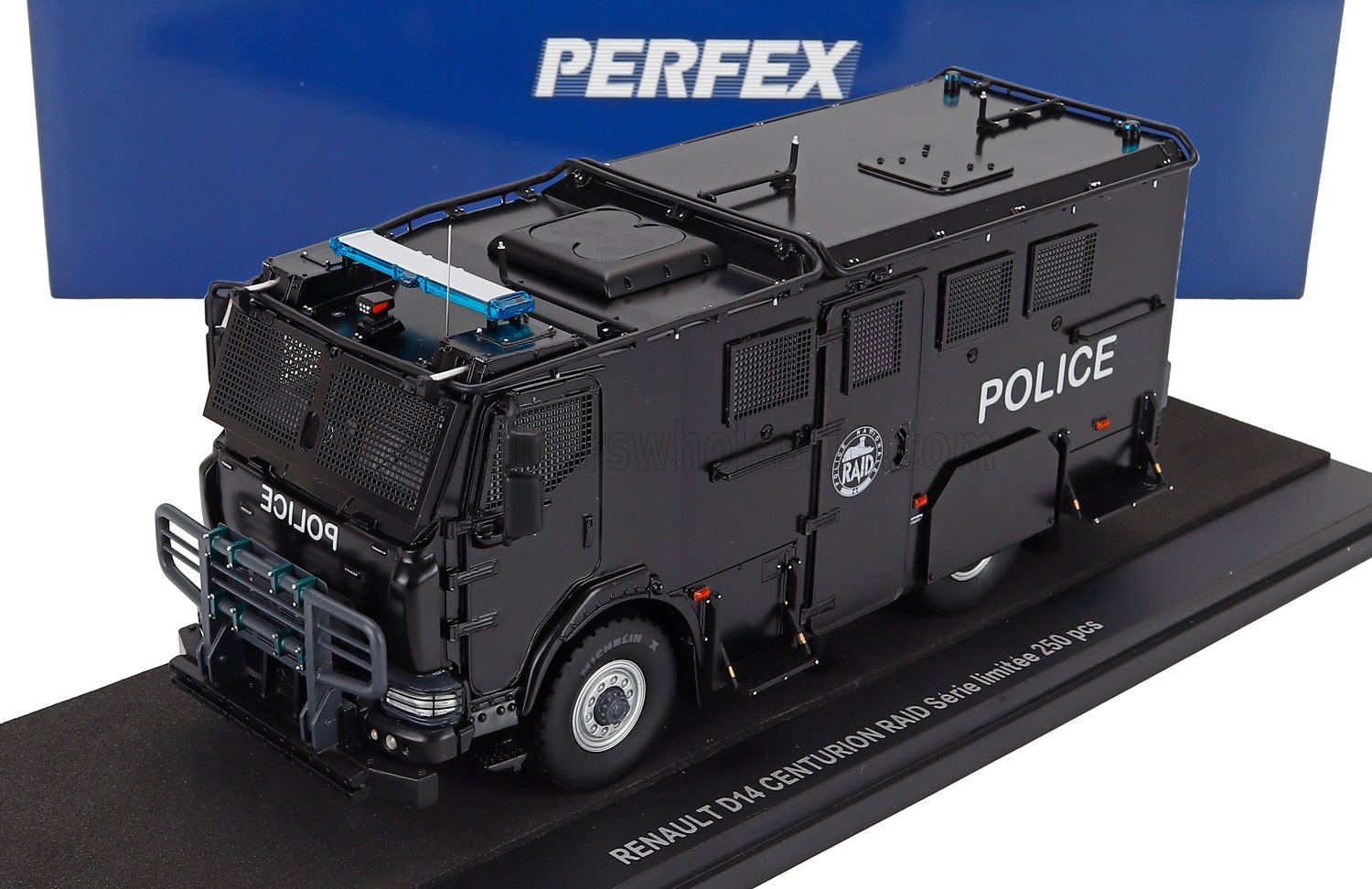 1:43 RENAULT D14 Truck Centurion Raid Police 2-assi (2019), Black - PE759