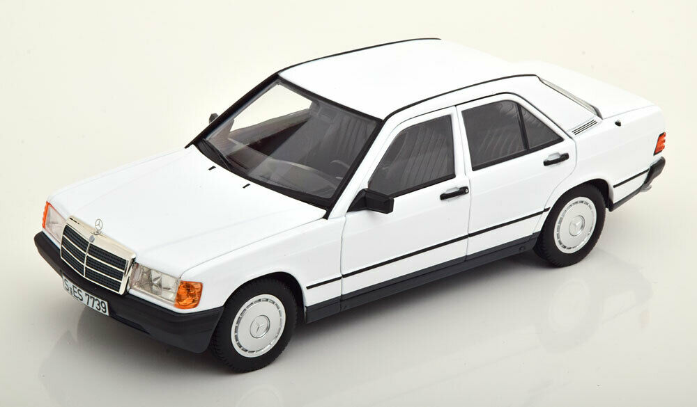 1:18 Mercedes-Benz 190E - 1984 (white) - 183820