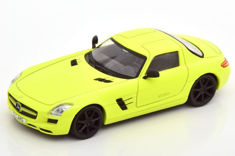 1:43 (Уценка!) MERCEDES-BENZ SLS AMG Coupe light yellow - S44001100-Z1
