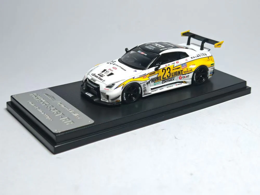 1:64 NISSAN LB GTR GT Flash Ver. 1, white/yellow - C640005N