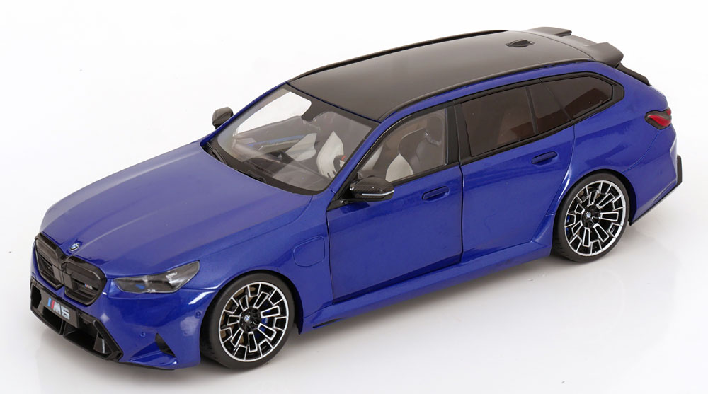 1:18 BMW M5 G99 Touring (2025), blue metallic - S1814801