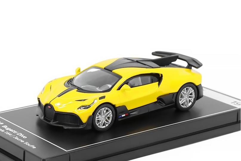 1:64 BUGATTI Divo Hypercar League Collection, yellow - KTH19