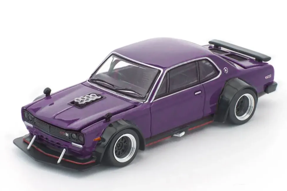 1:64 NISSAN PANDEM Hakosuka, purple - PRE025