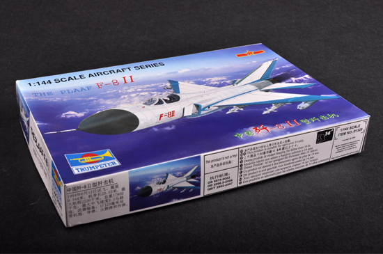 1:144 Сборная модель Китайский истребитель-перехватчик Shenyang F-8II - 01328