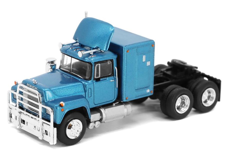 1:87 MACK RS 700 (1966), light blue - 85802