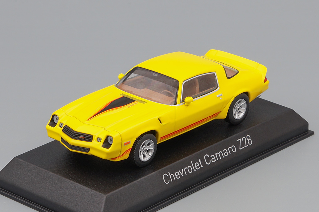 1:43 CHEVROLET Camaro Z28 1980 Yellow/Red Stripping - 900017