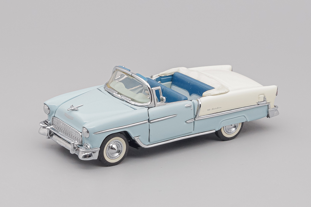1:43 CHEVROLET Bel Air (1955), nassau blue / ivory - B11KE18-X3