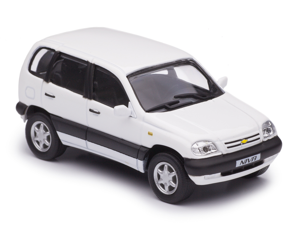 1:43 NIVA CHEVROLET (2003), белый - ARM004
