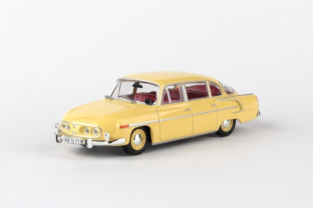 1:43 TATRA 603 - 1969 Žlutá Světlá - 401GW