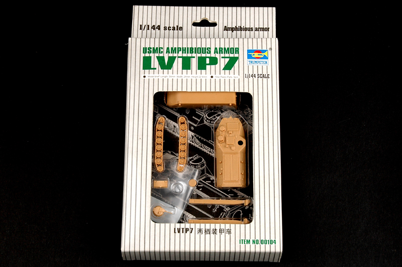 1:144 Сборная модель Американская плавающая БМП LVTP7 - 00104