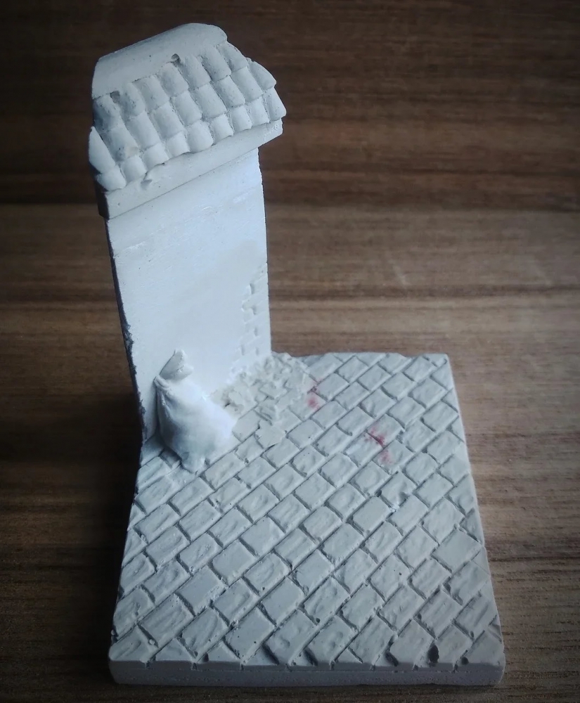 1:35 Фрагмент брусчатой мостовой с оградой (не окрашен) - П11