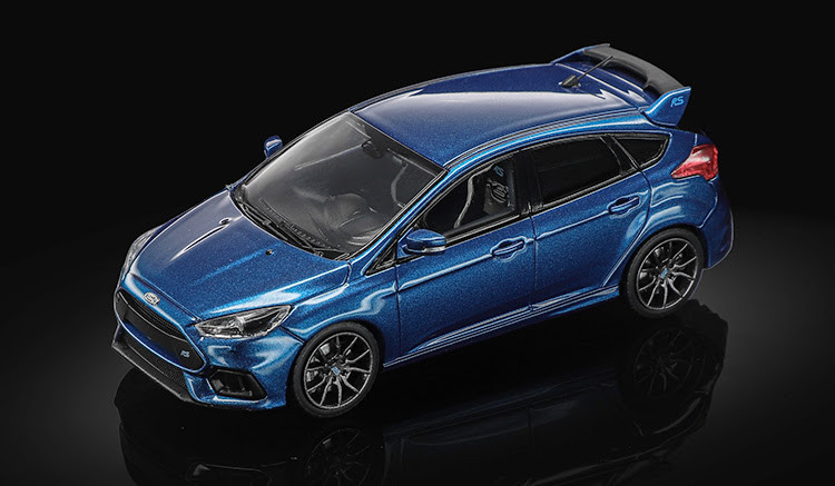 1:64 FORD Focus RS (2018), liquid blue - 60066