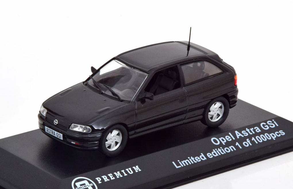 1:43 OPEL Astra GSi 1992 (Astra F), black - T9P-10019