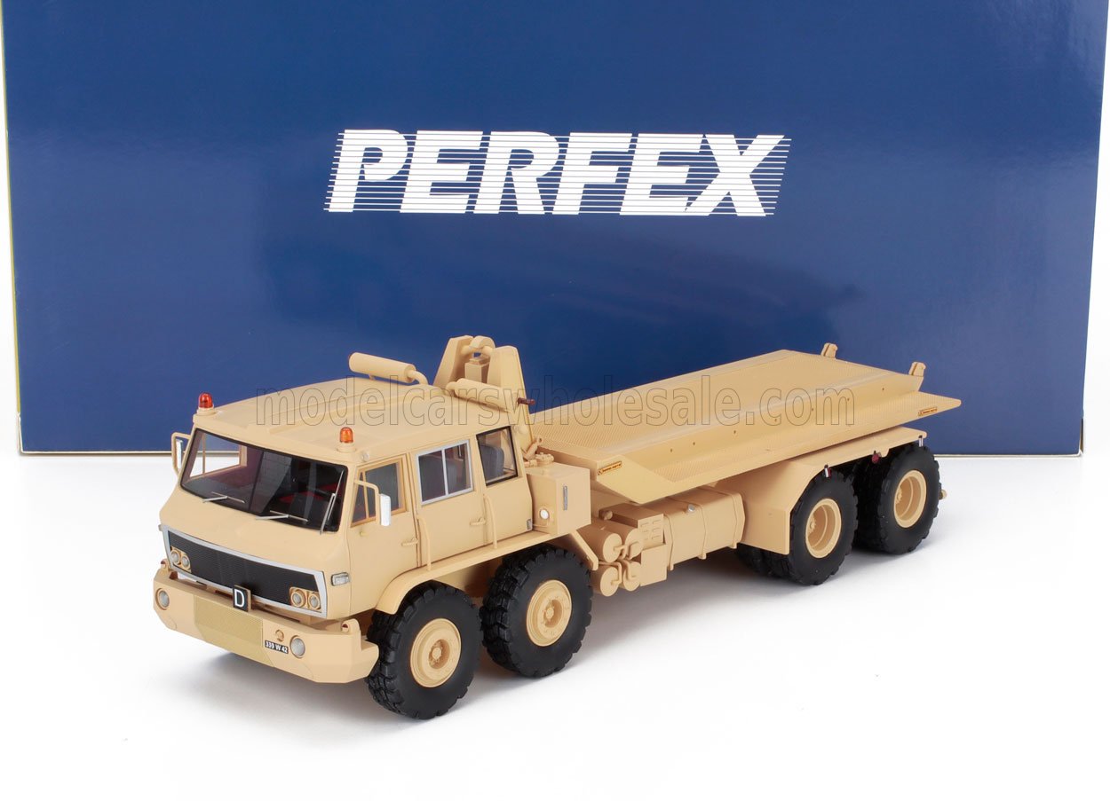 1:43 WILLEME T40a Tractor Truck 8x8 Tidelium Trasporto Carri Tank Transports (porte-char Creusot-loire Industrie) 4-assi (1983), Military Sand - PE920