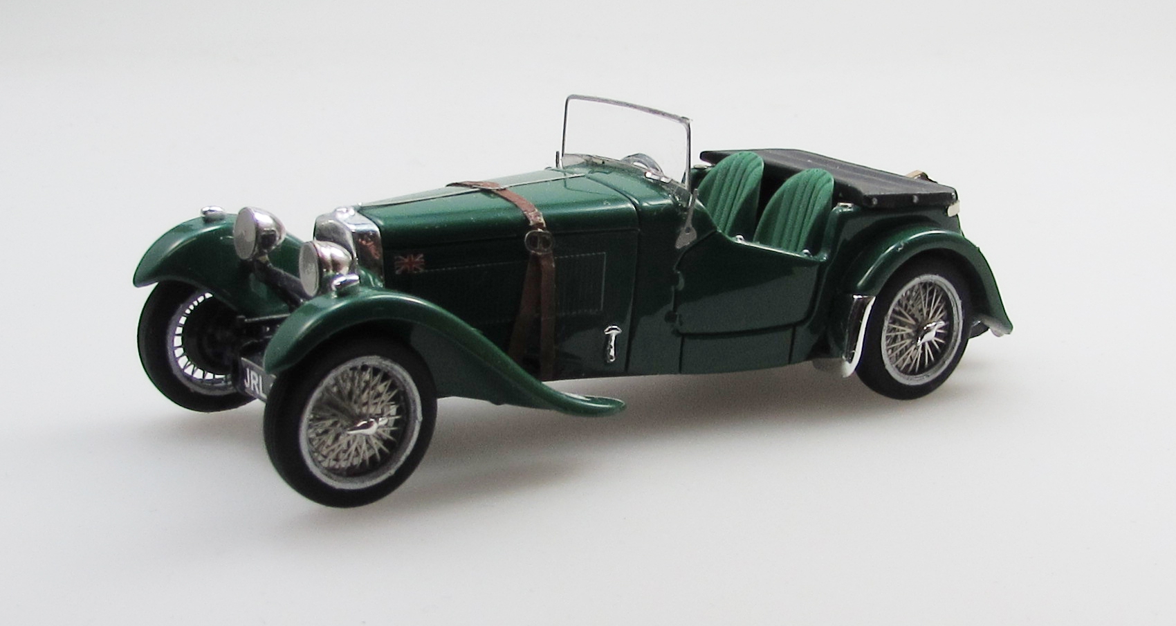 1:43 HRG 1100 sport roadster (1947), green - EMEU43040F