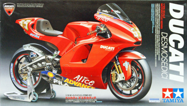1:12 Сборная модель Ducati Desmosedici - 14101