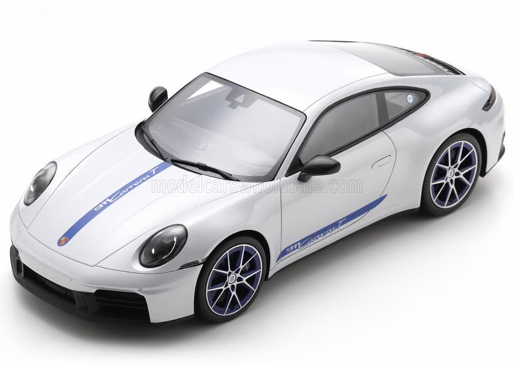 1:18 PORSCHE 911 992-2 Carrera T Coupe (2024), white - 18S1104
