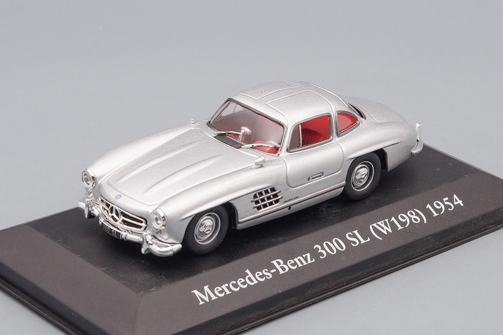 1:43 MERCEDEZ-BENZ 300SL (W198) 1954 Silver - 2891001