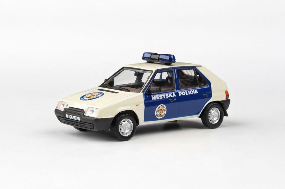 1:43 SKODA Favorit 136L Městská Policie Praha 1988 - 708XB