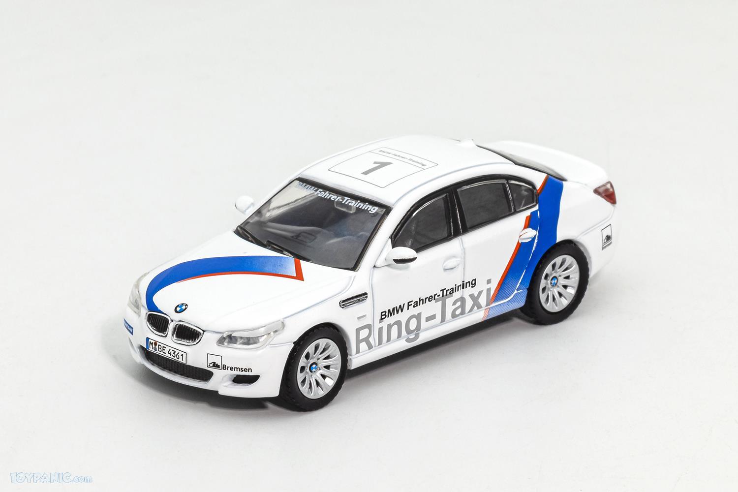 1:64 BMW M5 E60 Ring-Taxi (2004), white - LL-040-210