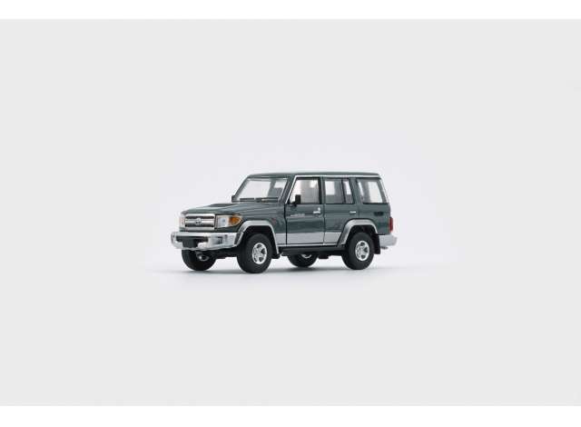 1:64 TOYOTA Land Cruiser LC76, dark grey - BM64B0344rhd