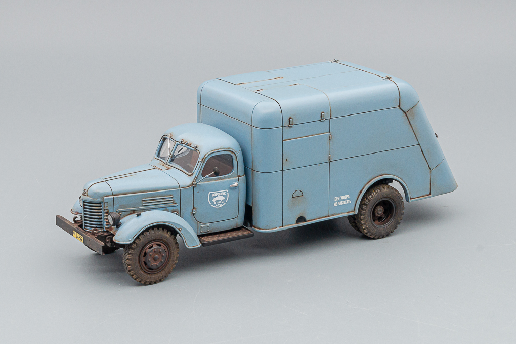 1:43 Автомобиль для уборки мусора МС-2 на шасси ЗИS-150,1950г..1 цв. следы эксплуатации - SL-234S1