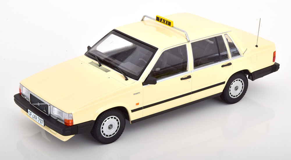 1:18 VOLVO 740 GL Taxi (1986) - 155171792