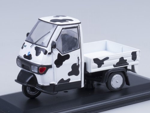1:32 Piaggio Ape 50 Mucca, 2006 белый с черным - SCNA0237