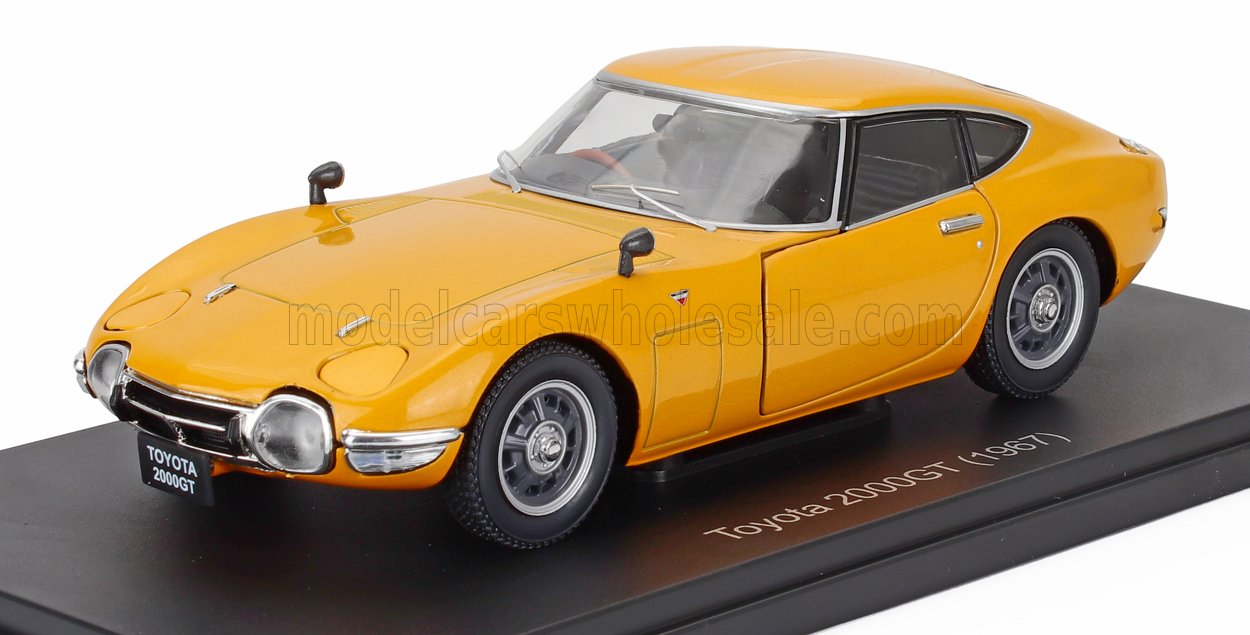 1:24 (Уценка!) TOYOTA 2000 Gt (mf10) (1967), yellow - VQJ-USC204-Z1