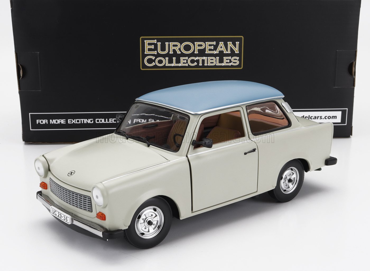 1:18 TRABANT 601 De Luxe (1965), Grey Light Blue - 4288