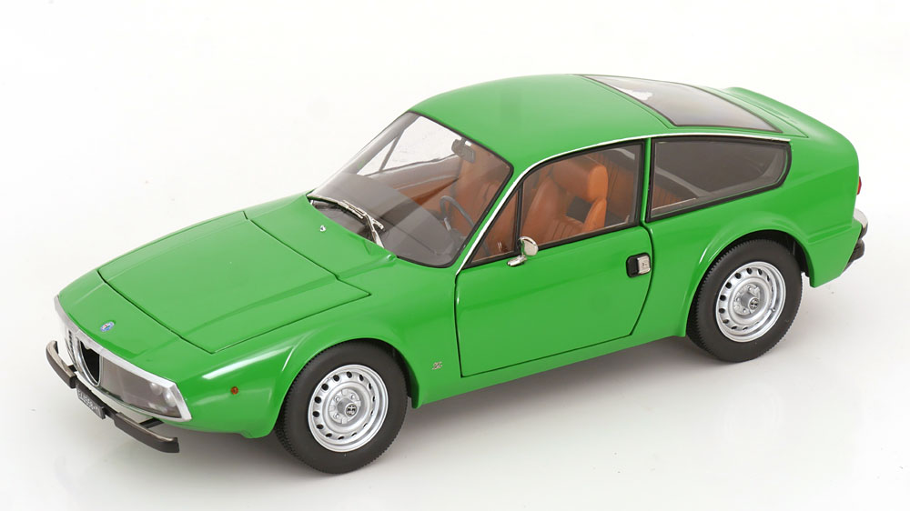 1:18 ALFA ROMEO Junior Zagato (1969), green - 187832