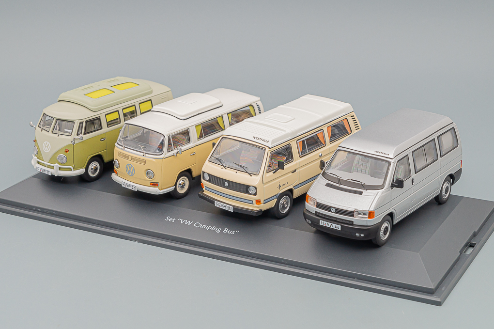 1:43 VOLKSWAGEN Camping Bus Set with T1 T2 T3 and T4 - 03591-X1