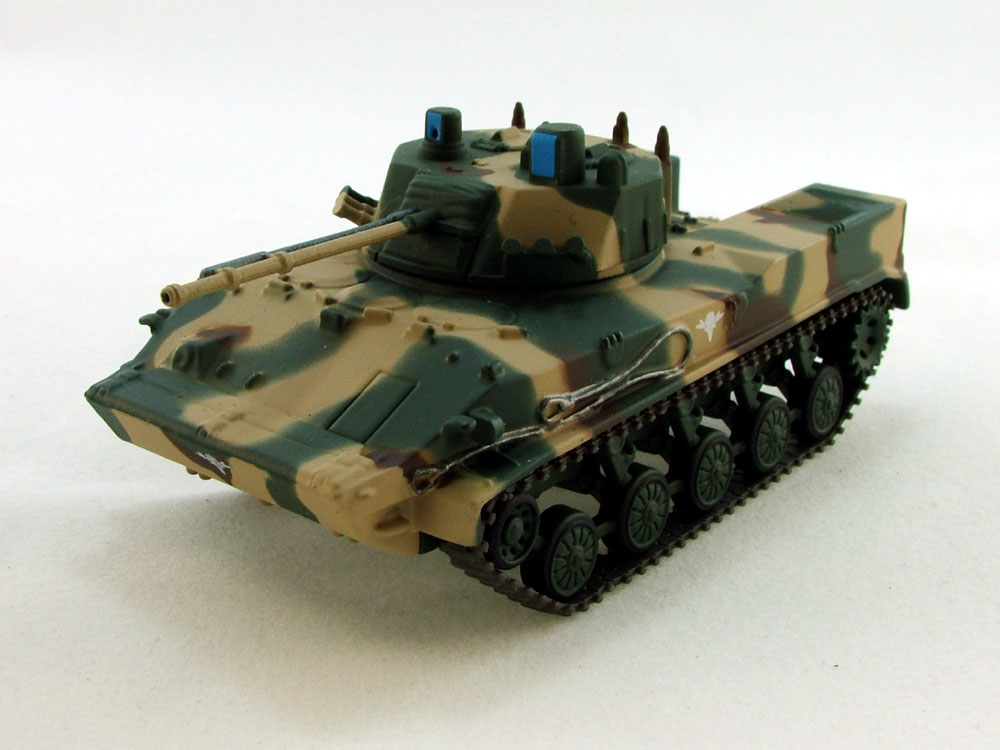 1:72 БМД-4 танк, Русские танки 47 - RT047
