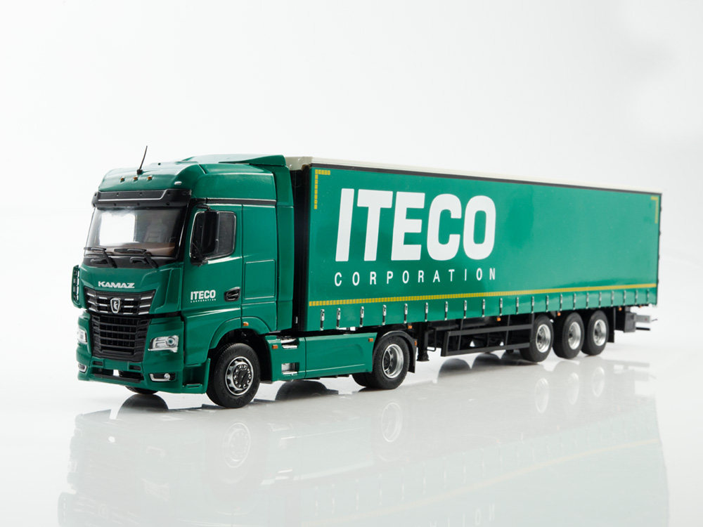 1:43 Камский грузовик 54901 с полуприцепом НЕФАЗ-93341 Iteco, зеленый - 102989