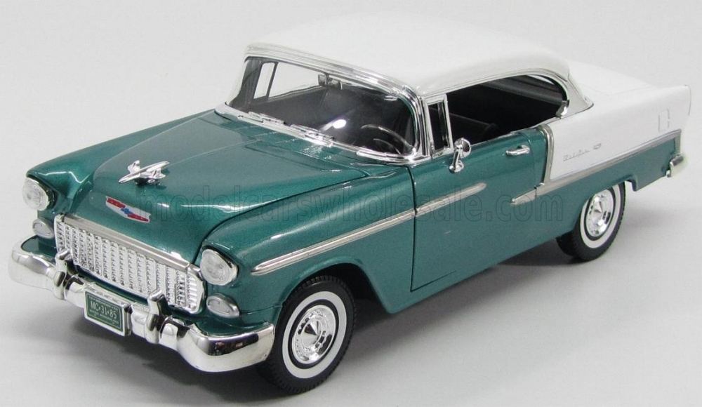1:18 CHEVROLET Bel Air Cabriolet Closed (1955), Green Met White - 73185GN