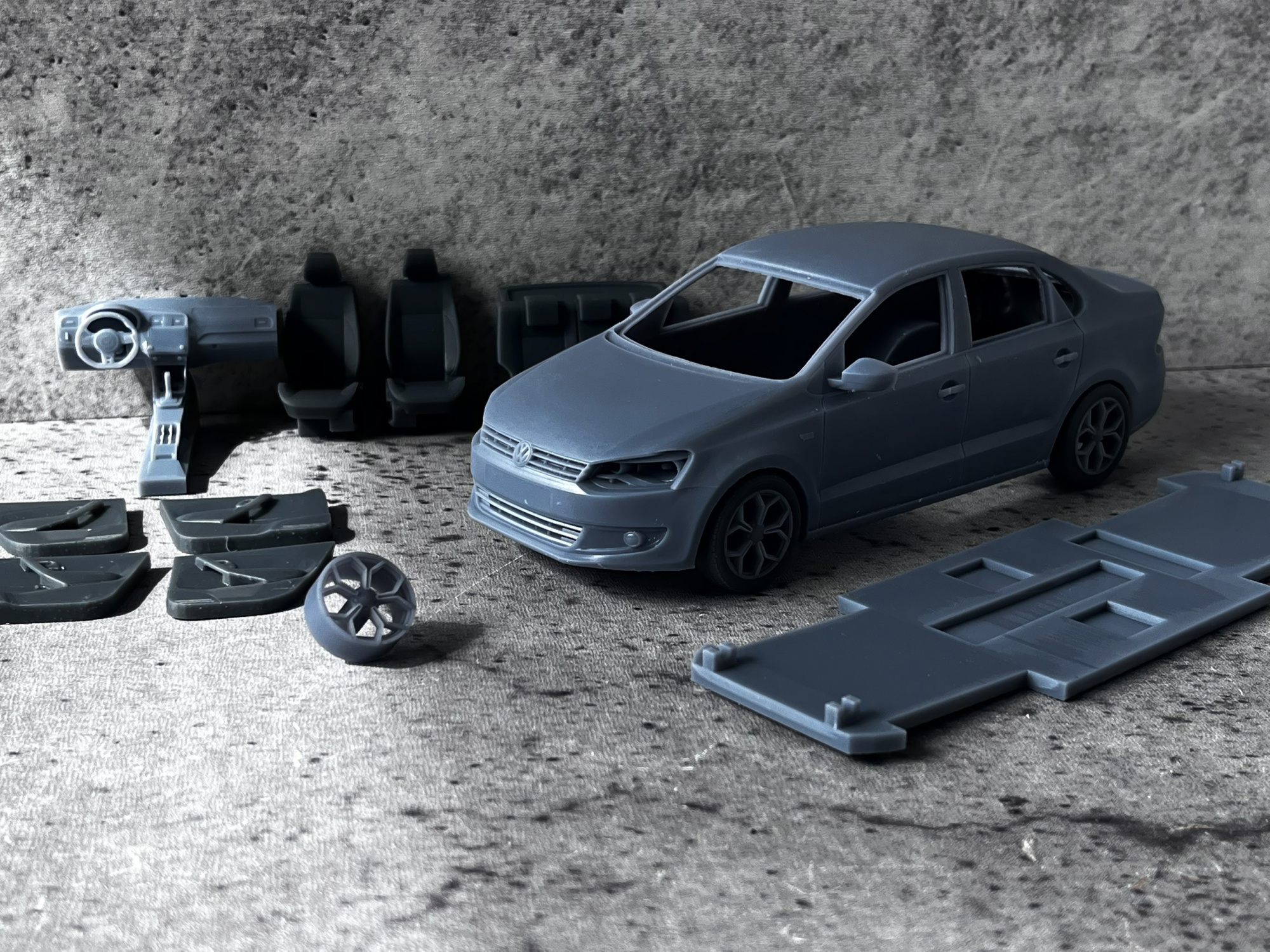 1:43 Сборная модель VOLKSWAGEN Polo - ALMA003