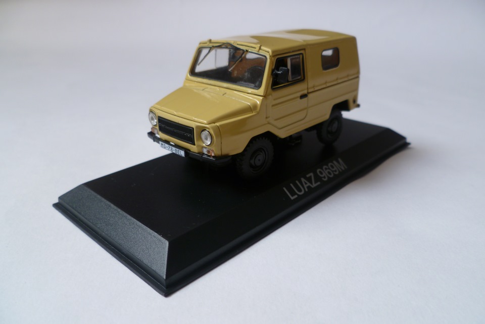 1:43 LUAZ 969M, Masini de Legenda 28, бежевый - mas028