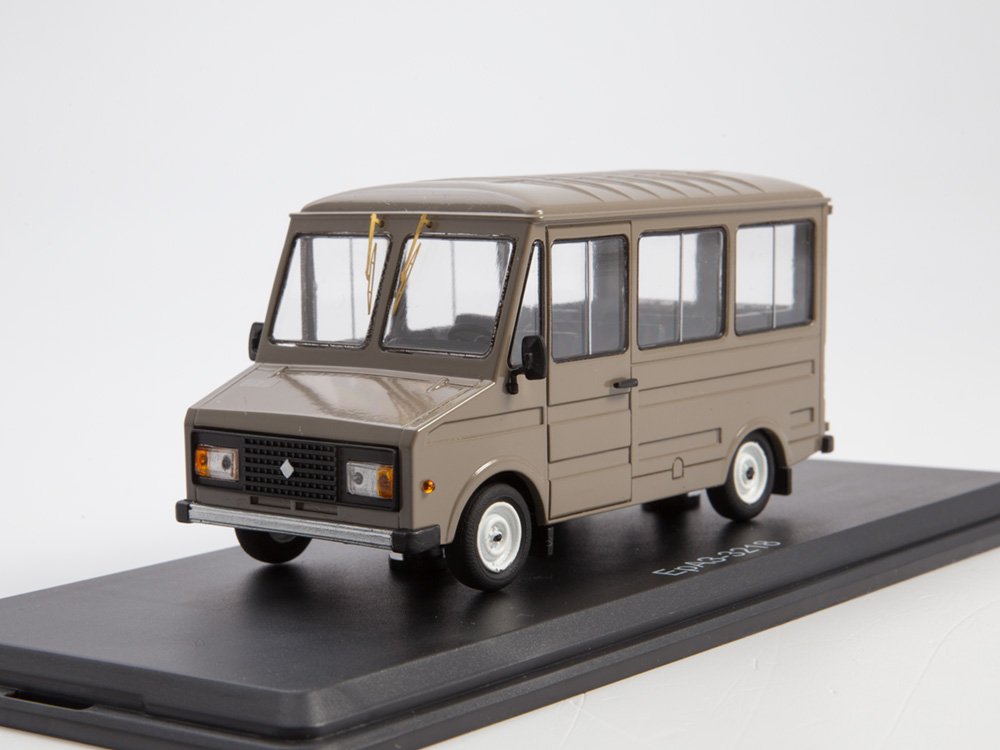 1:43 ЕРАЗ-3218, коричневый - LST027