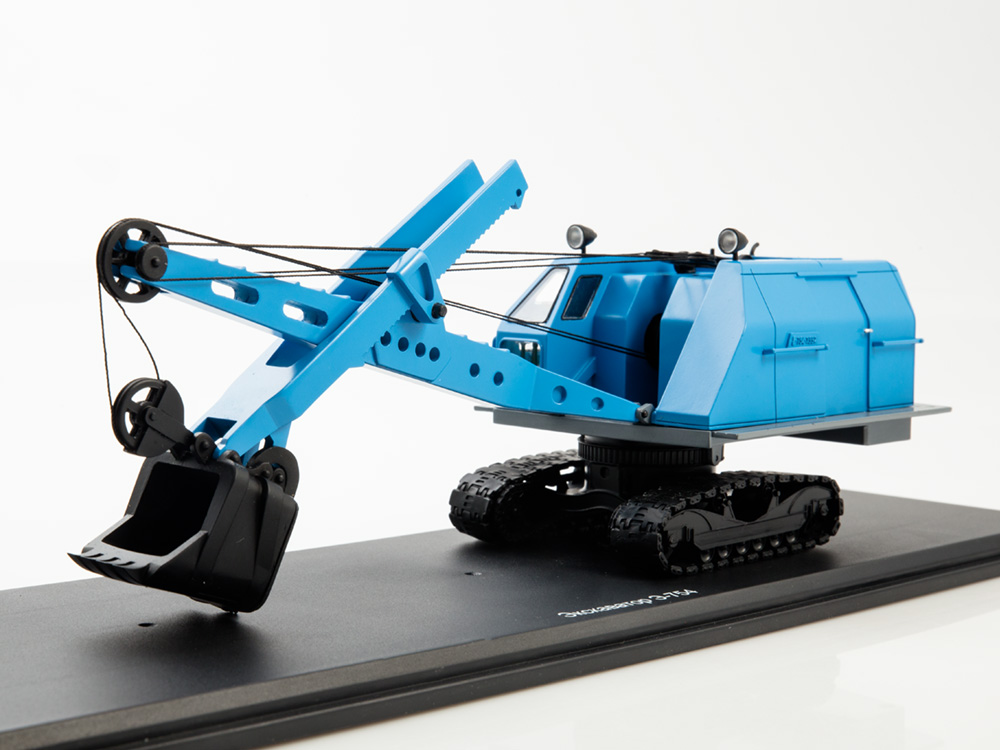 1:43 Экскаватор Э-754, голубой - 0181MP