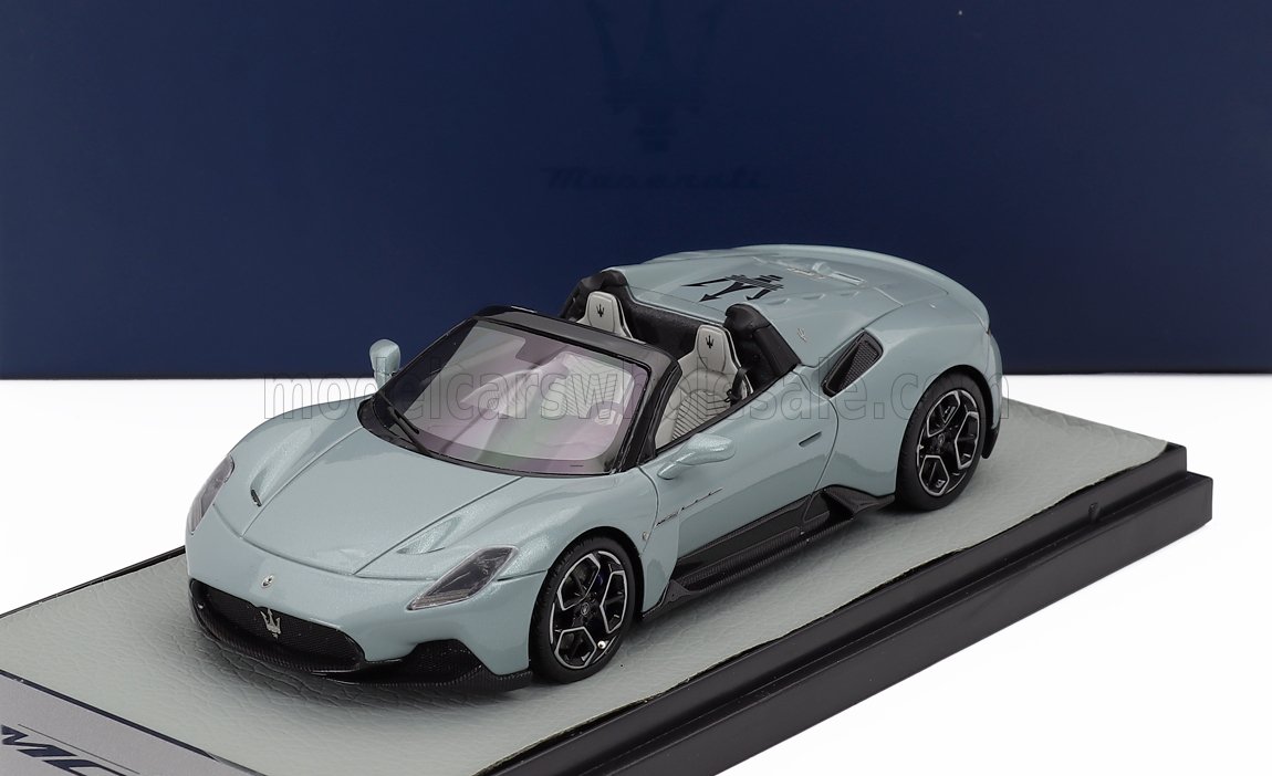 1:43 MASERATI Mc20 Cielo Spider (2022) - Con Vetrina - With Showcase, Acquamarina - Light Blue Met - BBRC276MAS