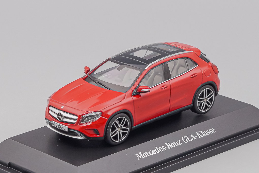 1:43 MERCEDES-BENZ GLA-Klasse X156, red - B66960265-X1