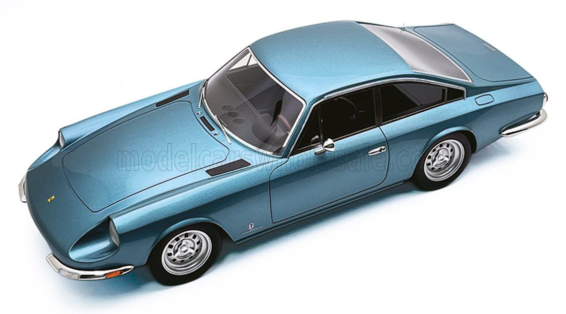 1:18 FERRARI 365 GT 2+2 Coupe (1967), light blue metallic - TM18-395D